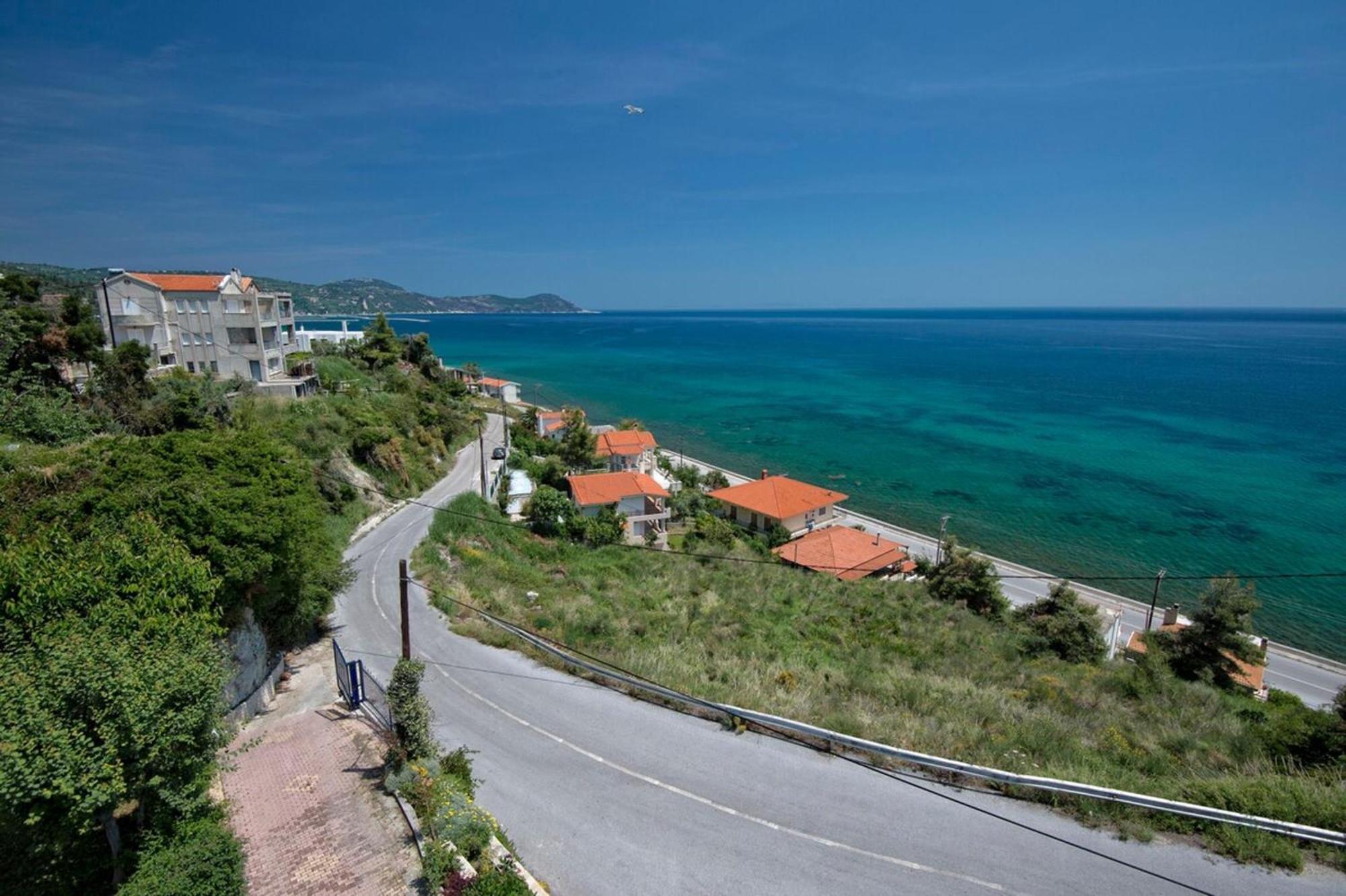 Blue Dream Seaside Villa With Superb Sea Views Kymi Exterior photo